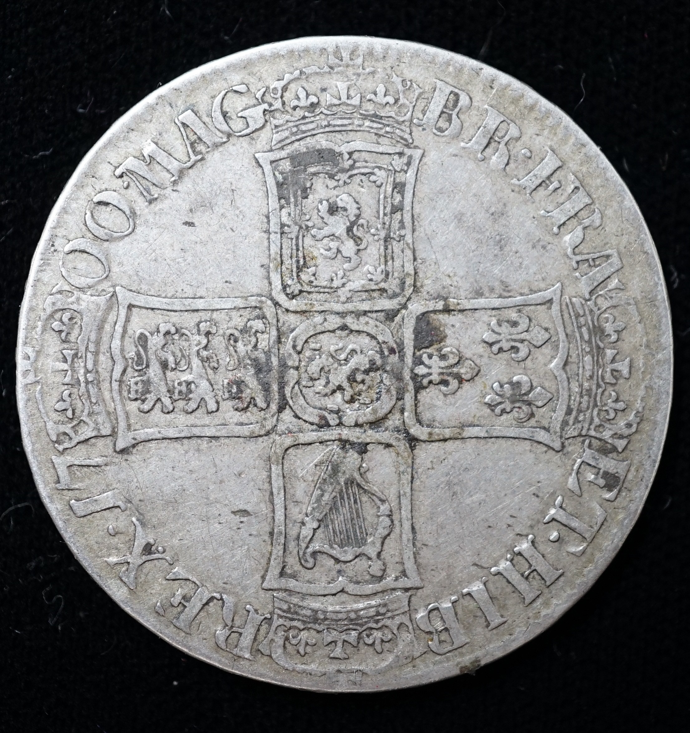 A WIlliam III halfcrown 1700, F/VF